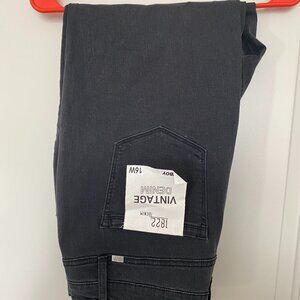 Cute, Two Toned Black Denim Jeans